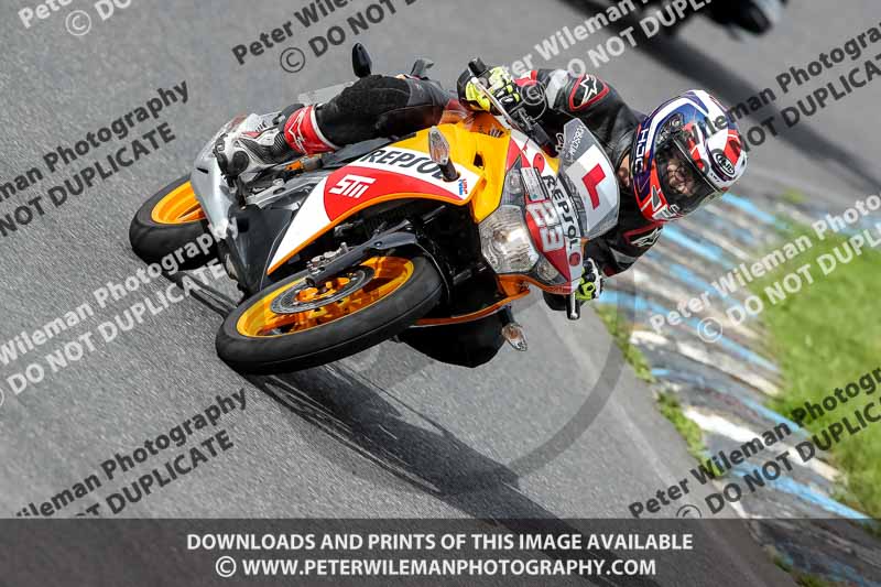 enduro digital images;event digital images;eventdigitalimages;lydden hill;lydden no limits trackday;lydden photographs;lydden trackday photographs;no limits trackdays;peter wileman photography;racing digital images;trackday digital images;trackday photos